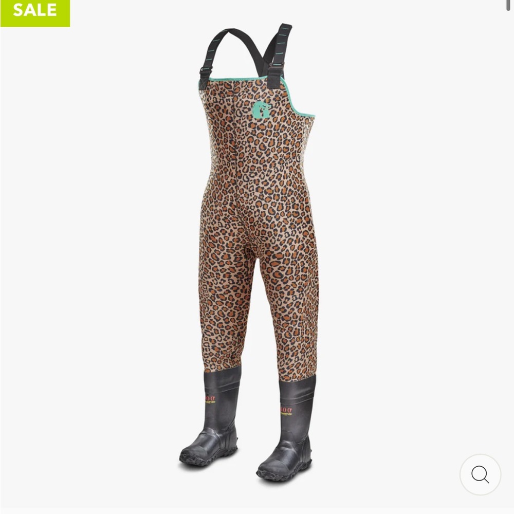 Brand new never worn Women’s Gator Waders XL 8